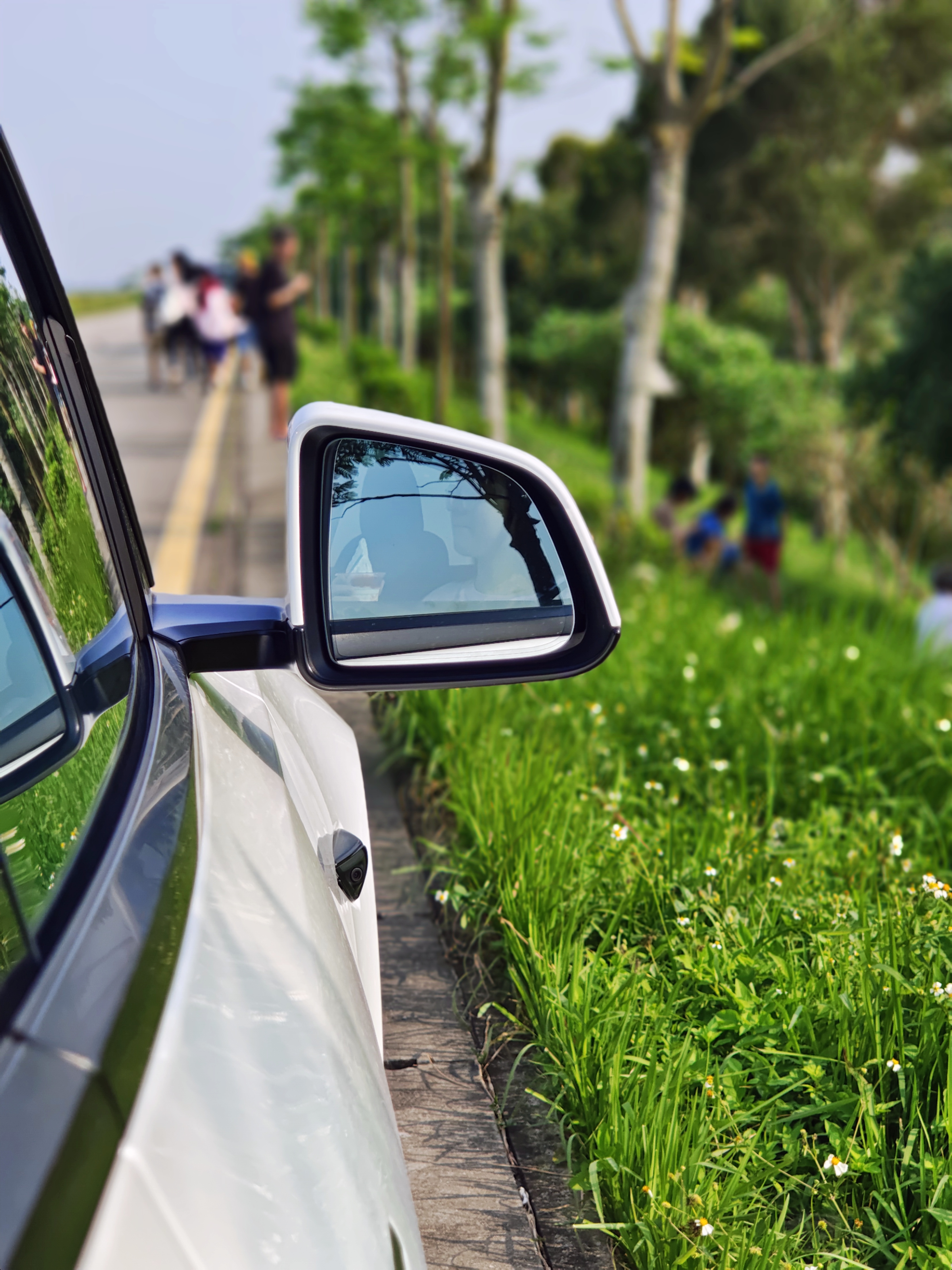 車企或許真應該淘汰傳統后視鏡了