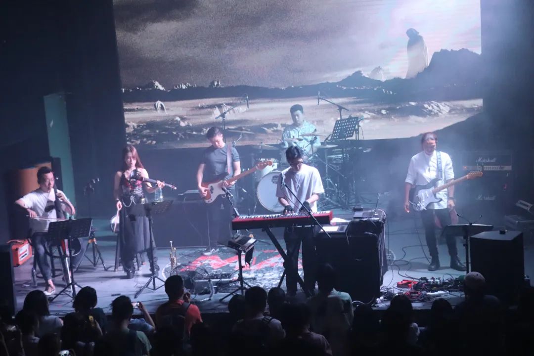 為什么有的樂隊演不起Livehouse了？
