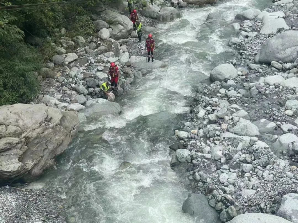 撕標簽，小紅書難逃“陣痛”