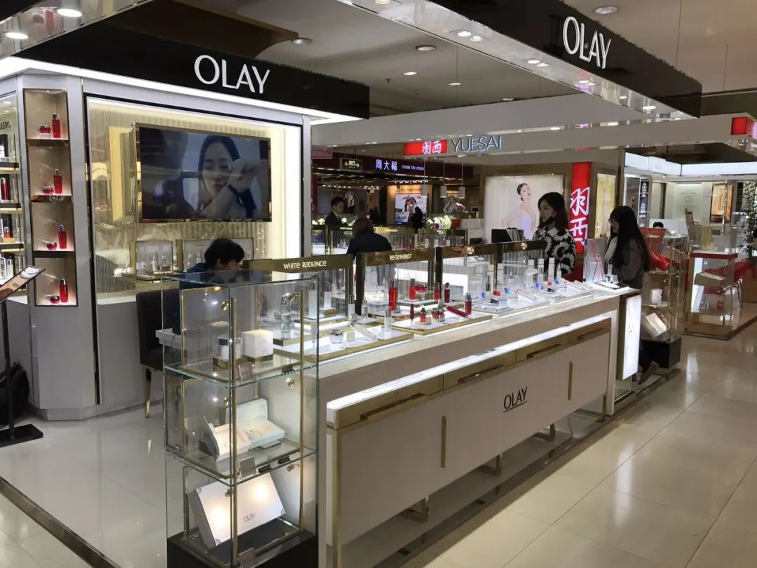 品牌升級：品牌如何賣更貴、賣更多？