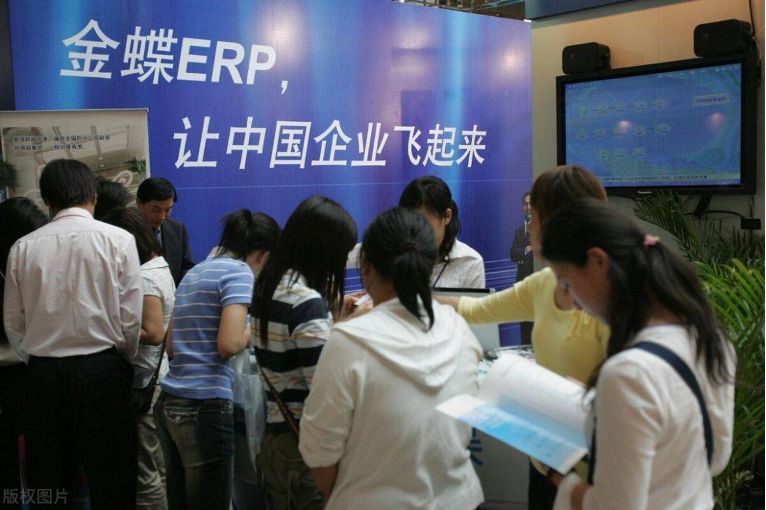中國軟件三十年：秩序的瓦解與重建