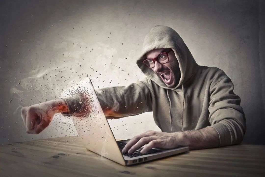 “如今，99.9% 以上的代碼都是垃圾！”