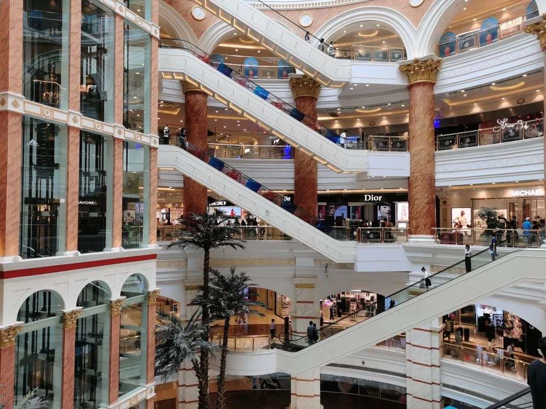 听说上海商场空置率很高？我们实地看了9大重点mall