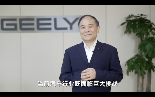 理想汽車駕駛室無人高速狂飆，暴露了幾個令人憂心的問題