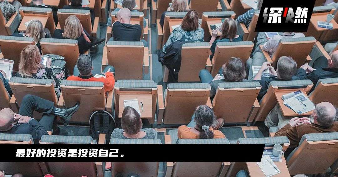 年輕人的職業新路徑:提升主業、發展副業、拓展新職業