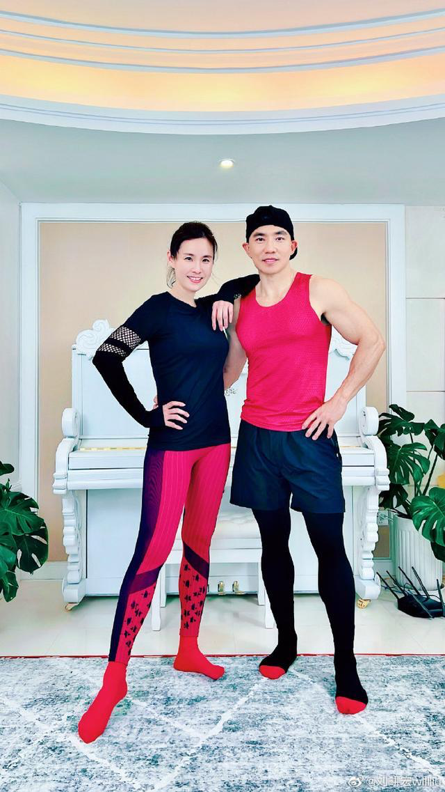 劉畊宏“殺”向淘寶，李佳琦被“刺”？