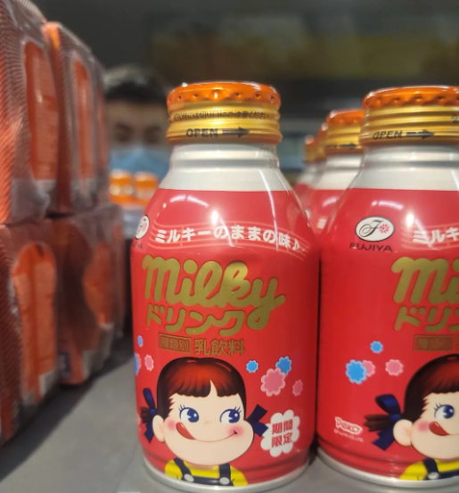 一瓶3塊，年入30億，中國最“土”飲料，靠拿捏男人逆襲