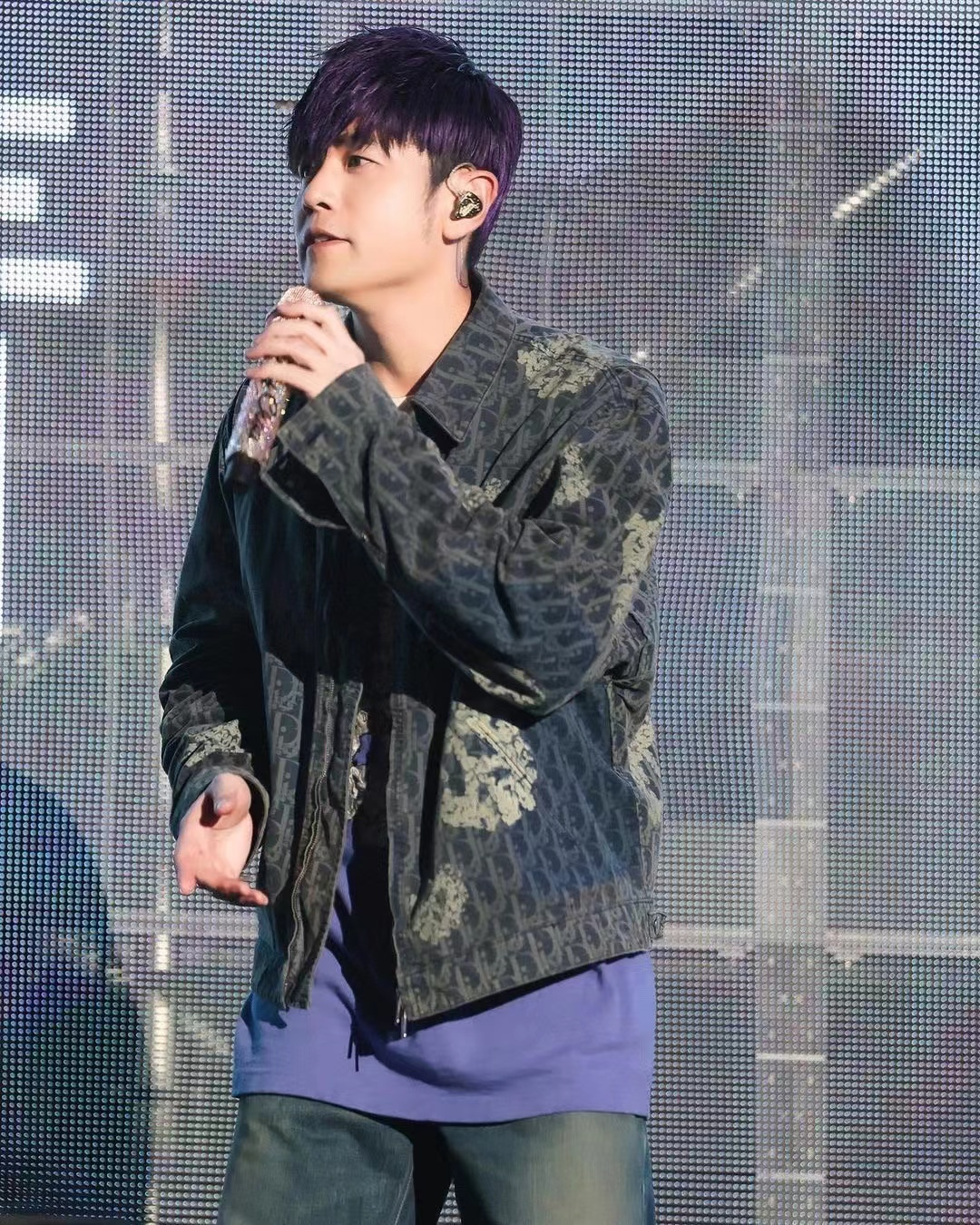 周杰倫“帶貨”?？谖穆?，回潮的明星演唱會成“行走的GDP”