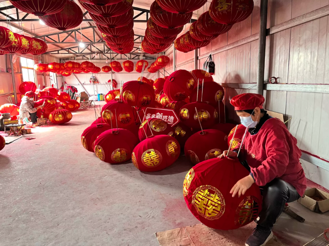 鄉(xiāng)鎮(zhèn)產(chǎn)業(yè)掘金史：從兵分兩路到殊途同歸