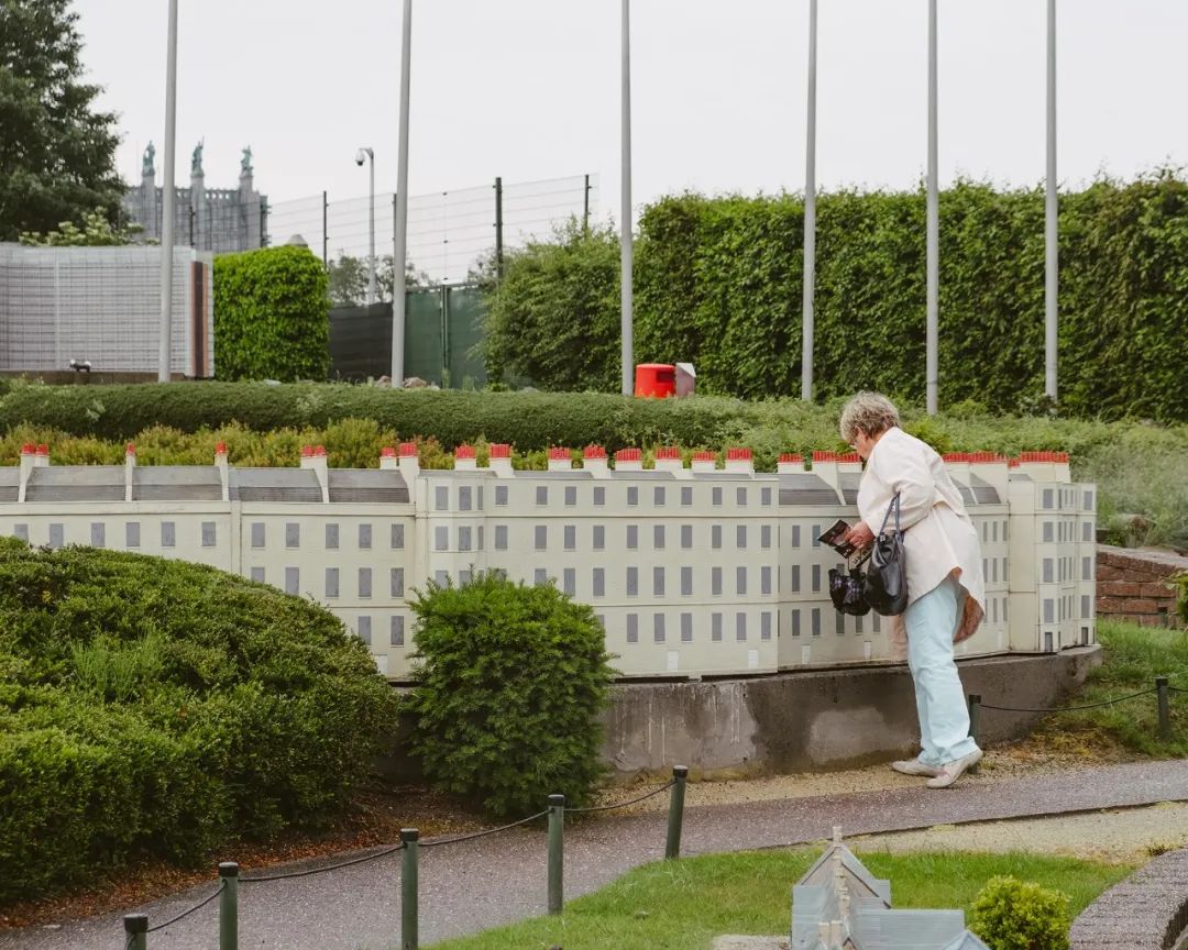 曾经全国最火的游乐场，为何纷纷烂尾