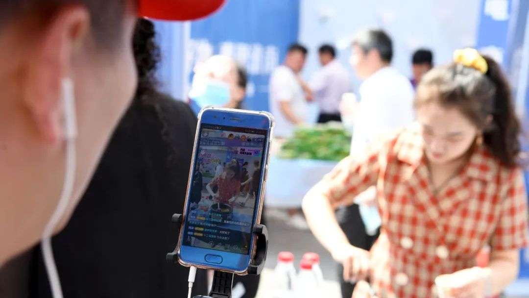 牵手饿了么，抖音开放平台“浮出水面”