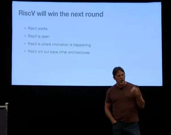 RISC-V被硅谷大神看好，中国半导体企业见到了“翻盘希望”