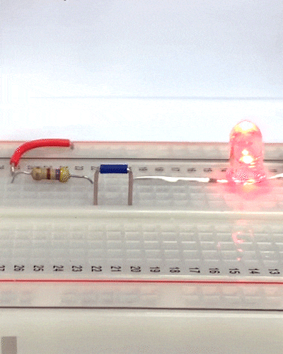 科學家研究出了「死靈蜘蛛」機器人，能夠抓走同類