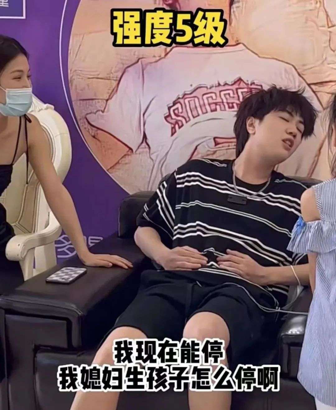 情侶賬號密集上榜，小紅書冒起了“粉色泡泡”