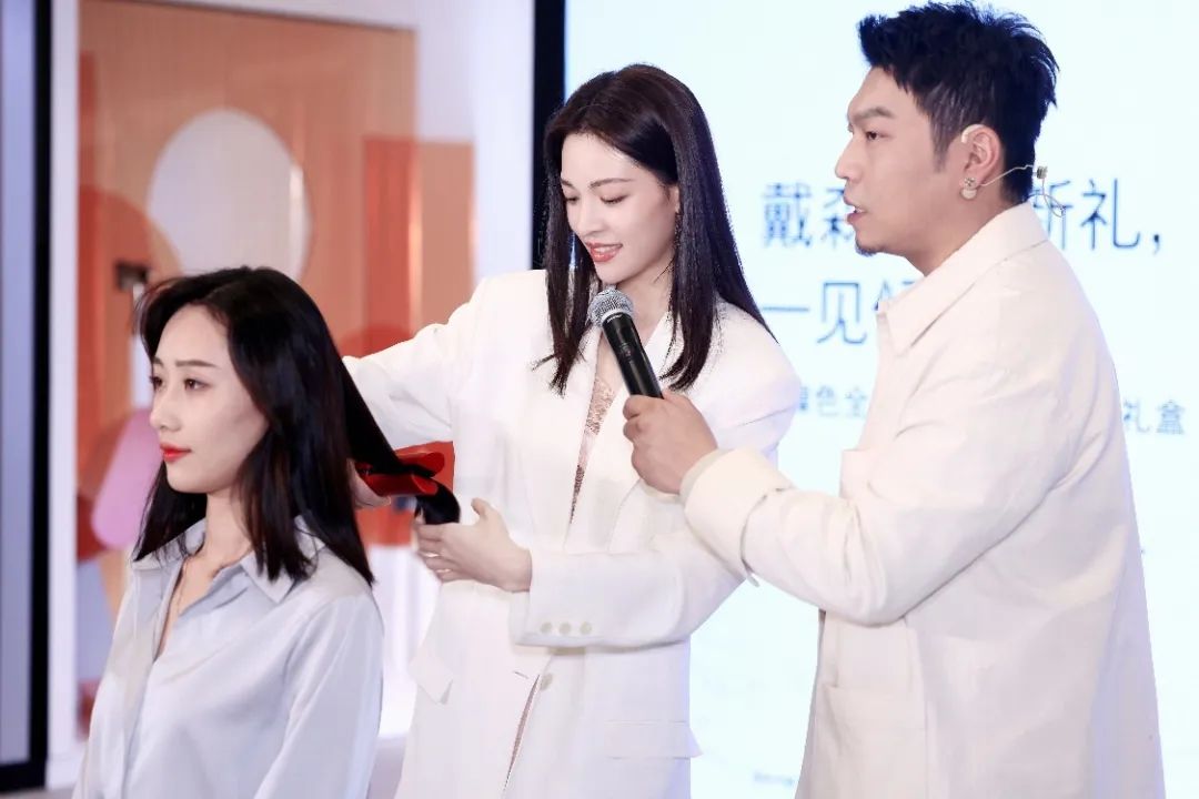阿瑪尼、戴森、MANNER都在做的展覽營銷，背后有何邏輯？