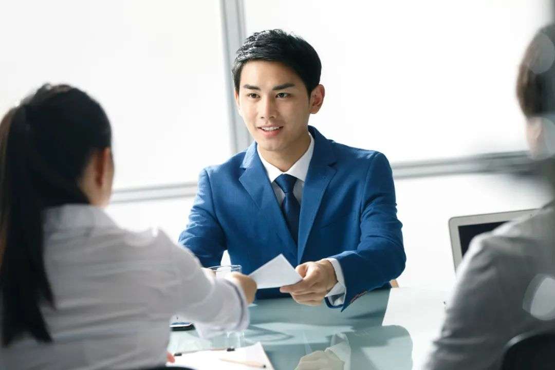 如何吸引頂尖人才？脈脈王倩：像做營(yíng)銷一樣做招聘