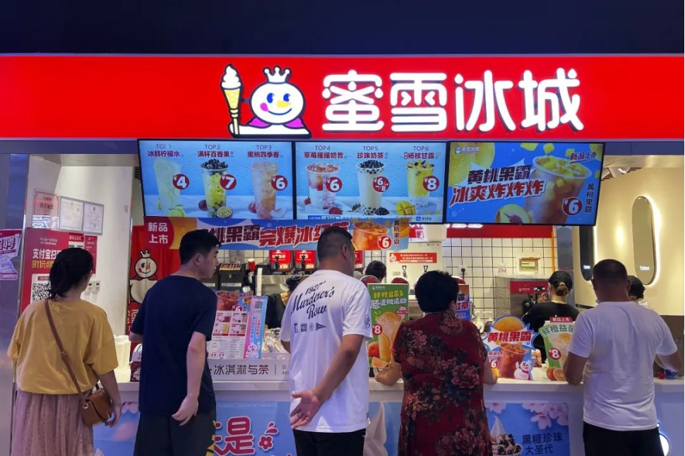 雞排、鴨脖、奶茶鋪，為啥這些品牌能成為萬(wàn)店連鎖？