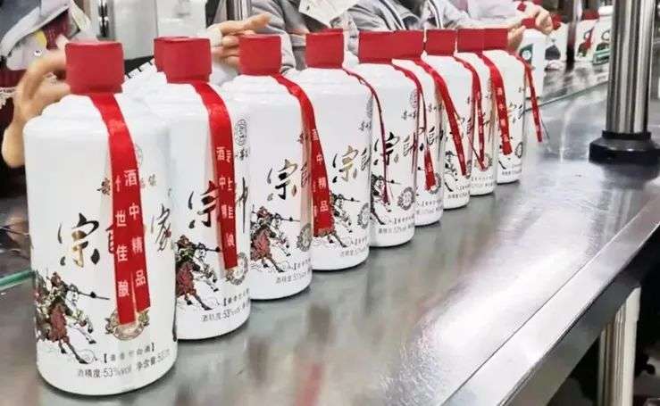 中年危機(jī)的娃哈哈，開(kāi)始賣童裝了