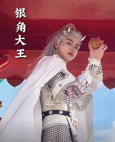 1天吸引上萬人，被迪士尼虐慘的中國樂園，終于熬出頭了？