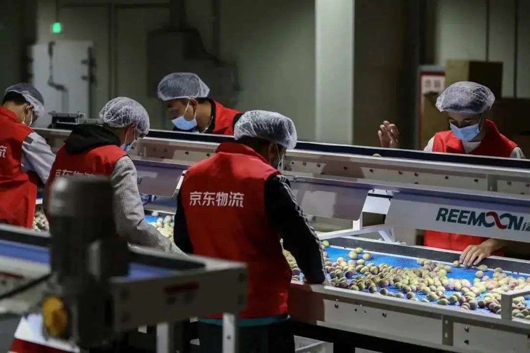 送貨上門，物流攻堅(jiān)最后一公里
