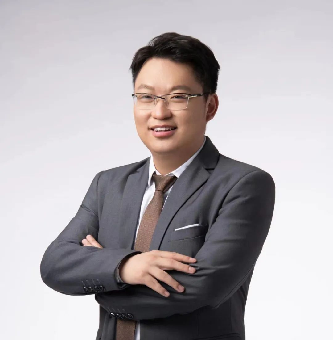 瘋狂的志愿填報：花費上萬值不值？