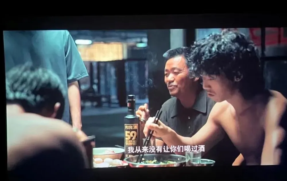露臉五秒鐘數錢兩小時，6個案例揭秘品牌如何抓住暑期檔？